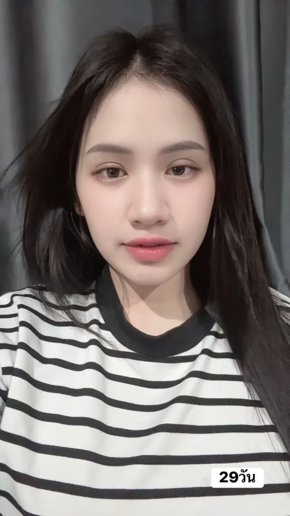 ทำตาสองชั้น